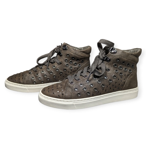 Vince Camuto Sneakers Gargoyle Gunmetal Stud Detailed Bestinda Suede Lace Up NIB - Picture 1 of 15
